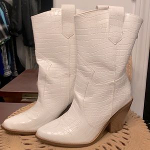 Women’s boots